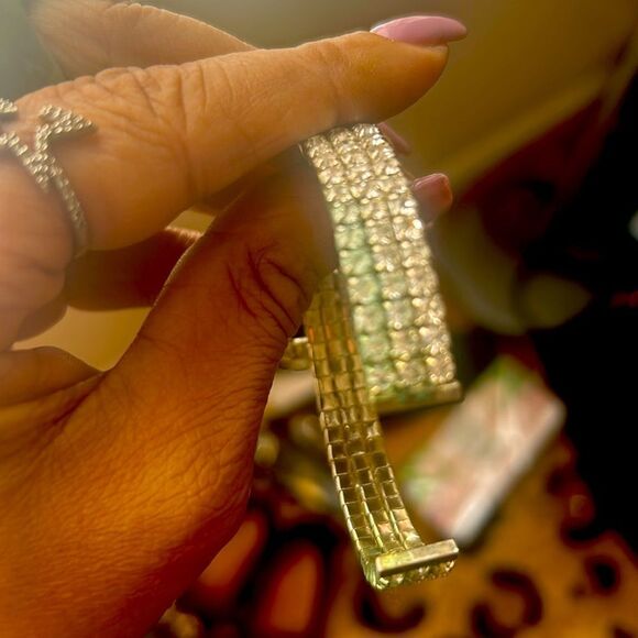 Unique Rhinestone Bracelets - Picture 7 of 7